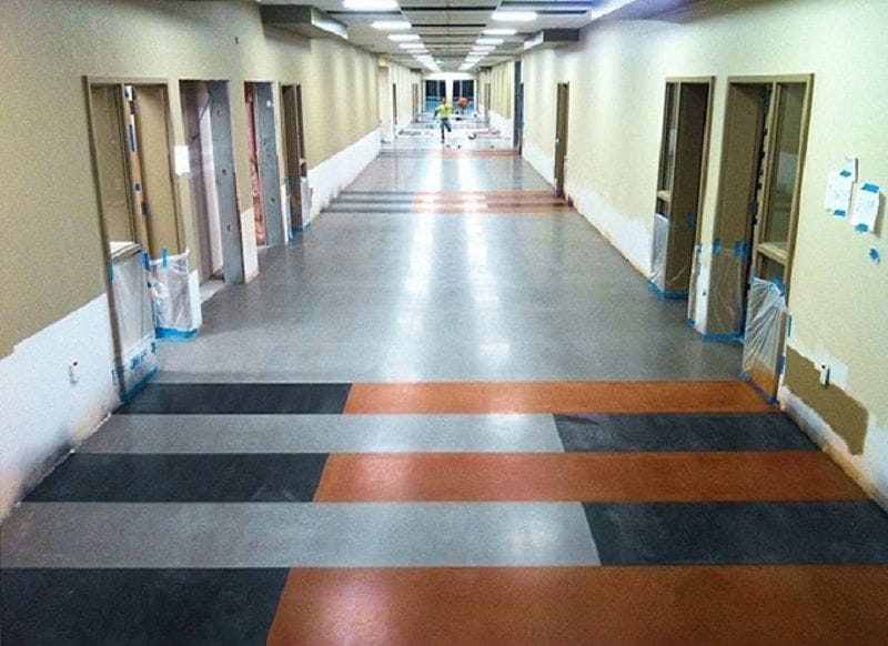 Integrally coloured concrete patio with a durable decorative finish